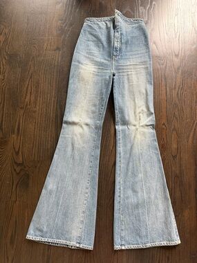 Alexander McQueen Light Wash Flared Women's Jeans - Classic High Rise